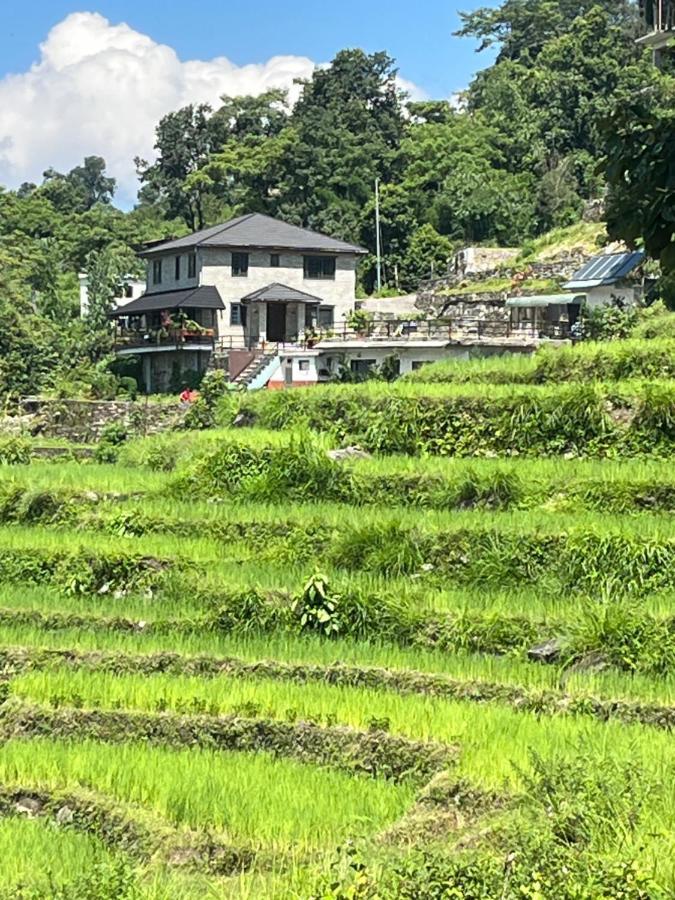 The North Face Inn'S Homestay โพคารา ภายนอก รูปภาพ