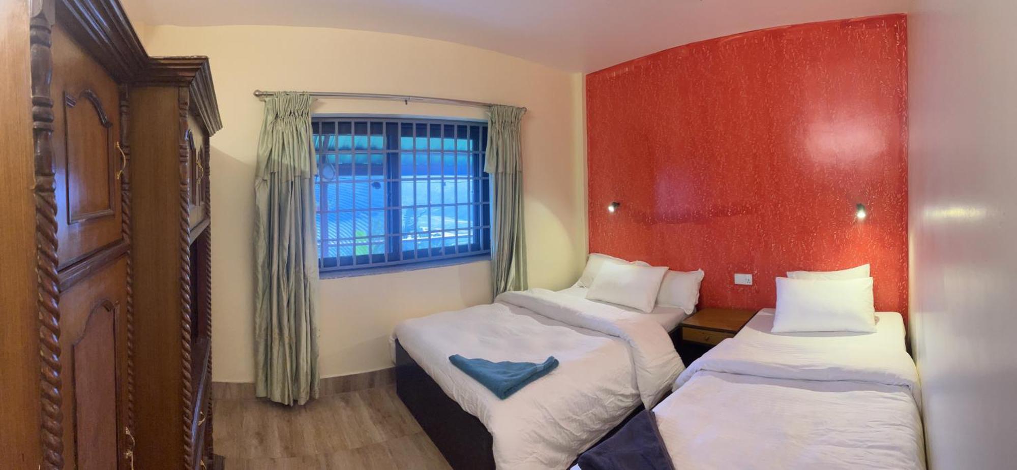 The North Face Inn'S Homestay โพคารา ภายนอก รูปภาพ