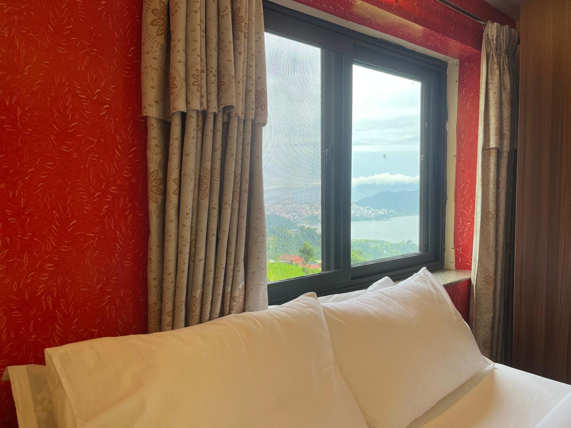 The North Face Inn'S Homestay โพคารา ภายนอก รูปภาพ
