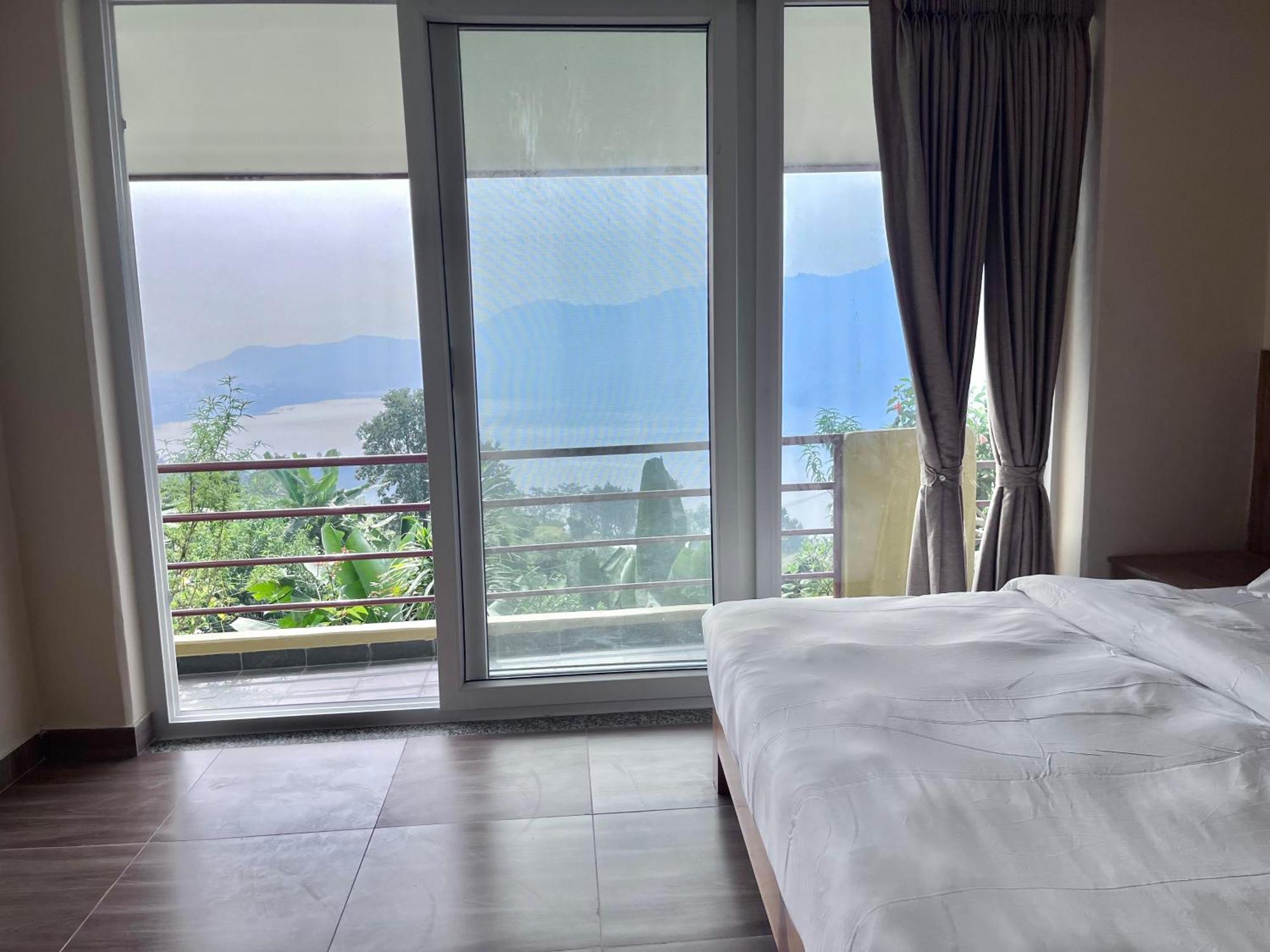 The North Face Inn'S Homestay โพคารา ภายนอก รูปภาพ