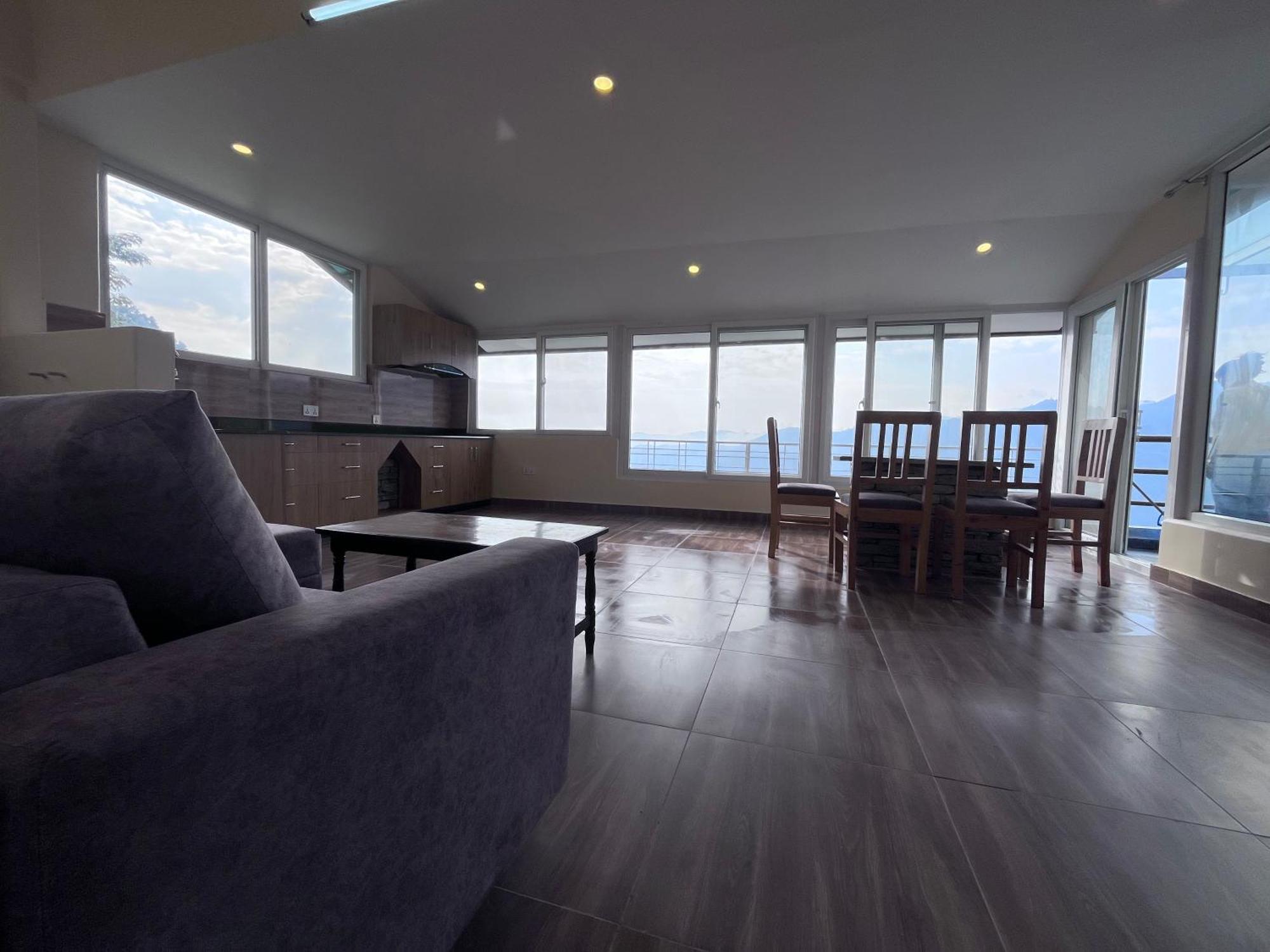 The North Face Inn'S Homestay โพคารา ภายนอก รูปภาพ