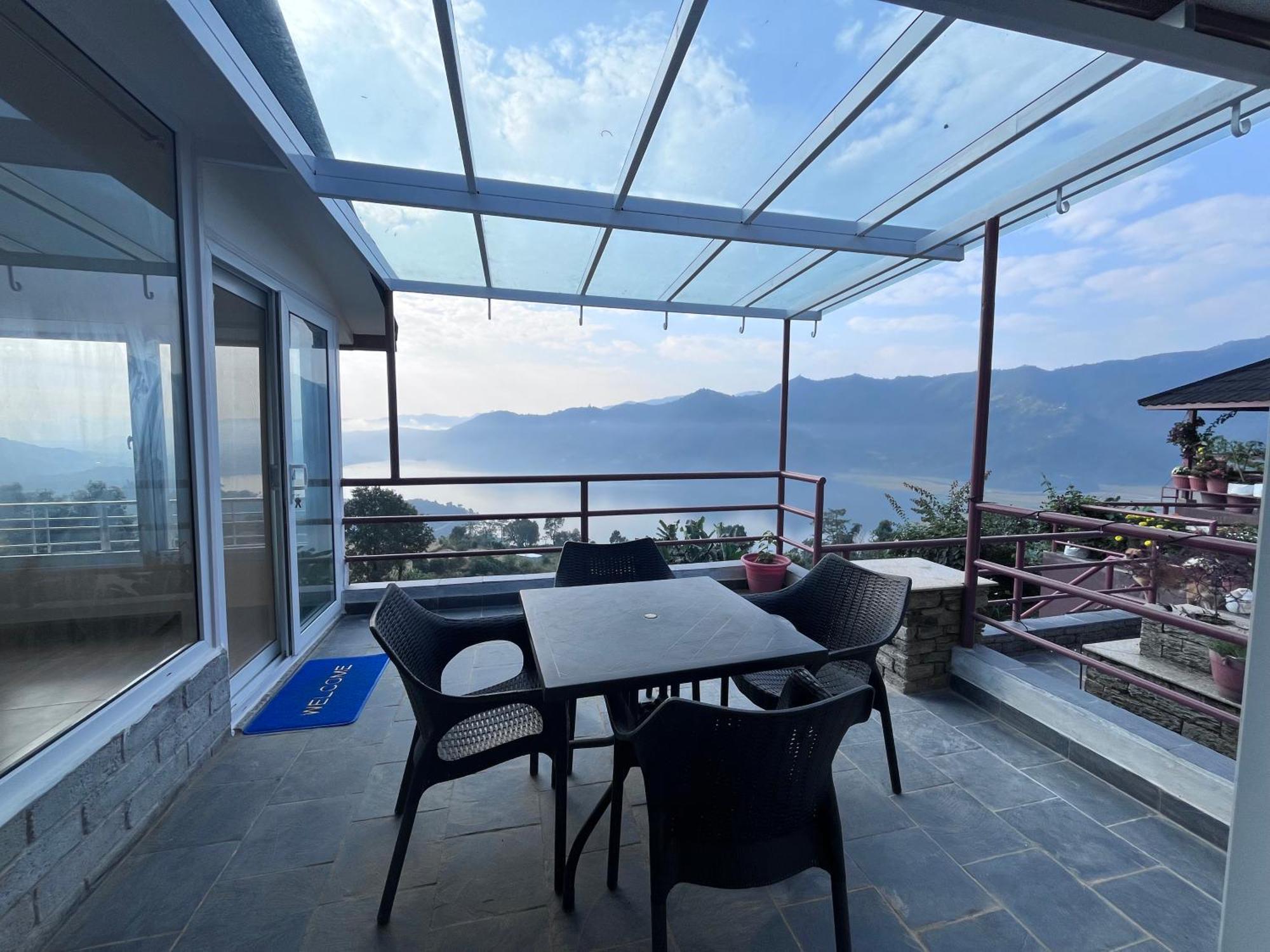 The North Face Inn'S Homestay โพคารา ภายนอก รูปภาพ